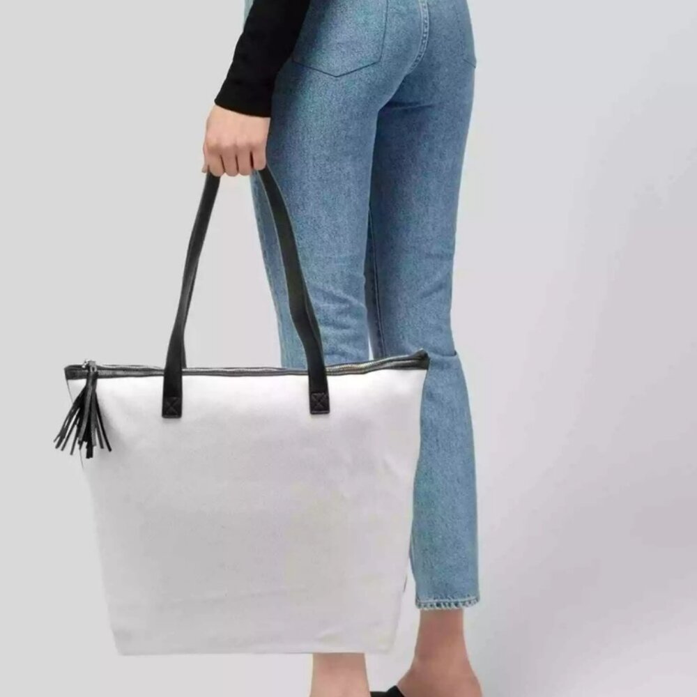 Walter Baker Carly Oversized Bag Tote Day Canvas Tripper/Weekender White/Blk NWT
